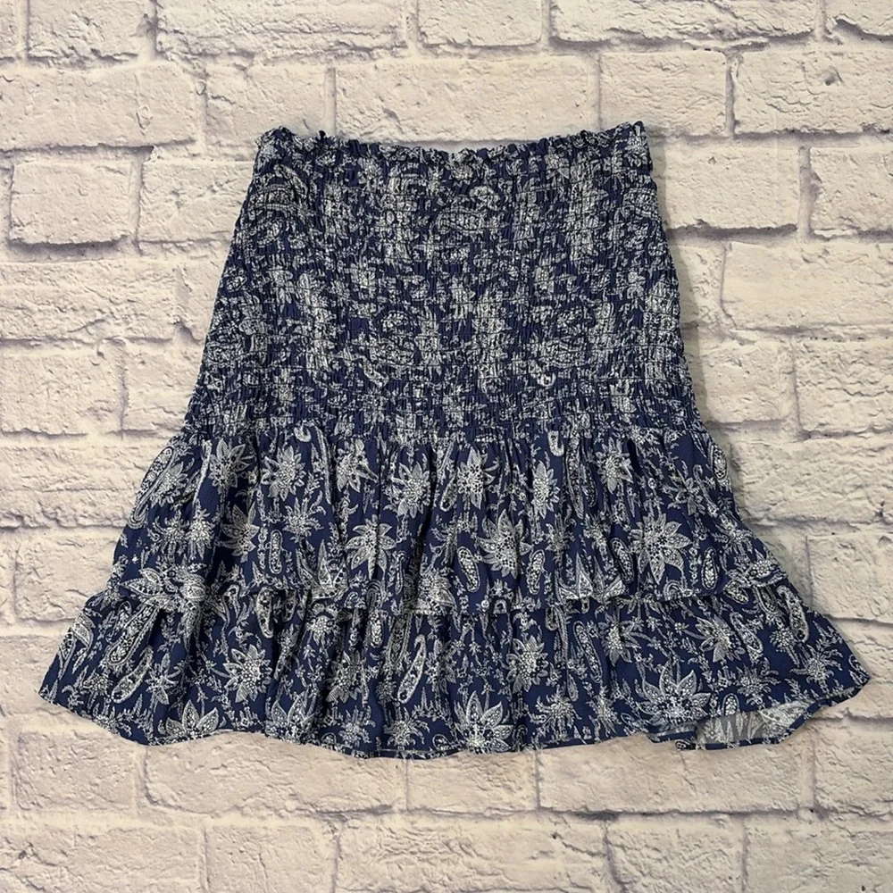 Ann Taylor Smocked Waist Skirt Blue and White Floral Paisley Ruffle Petite Small